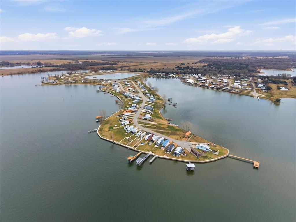 6384 Peninsula Road Kerens, TX 75144 - Photo 3 of 14