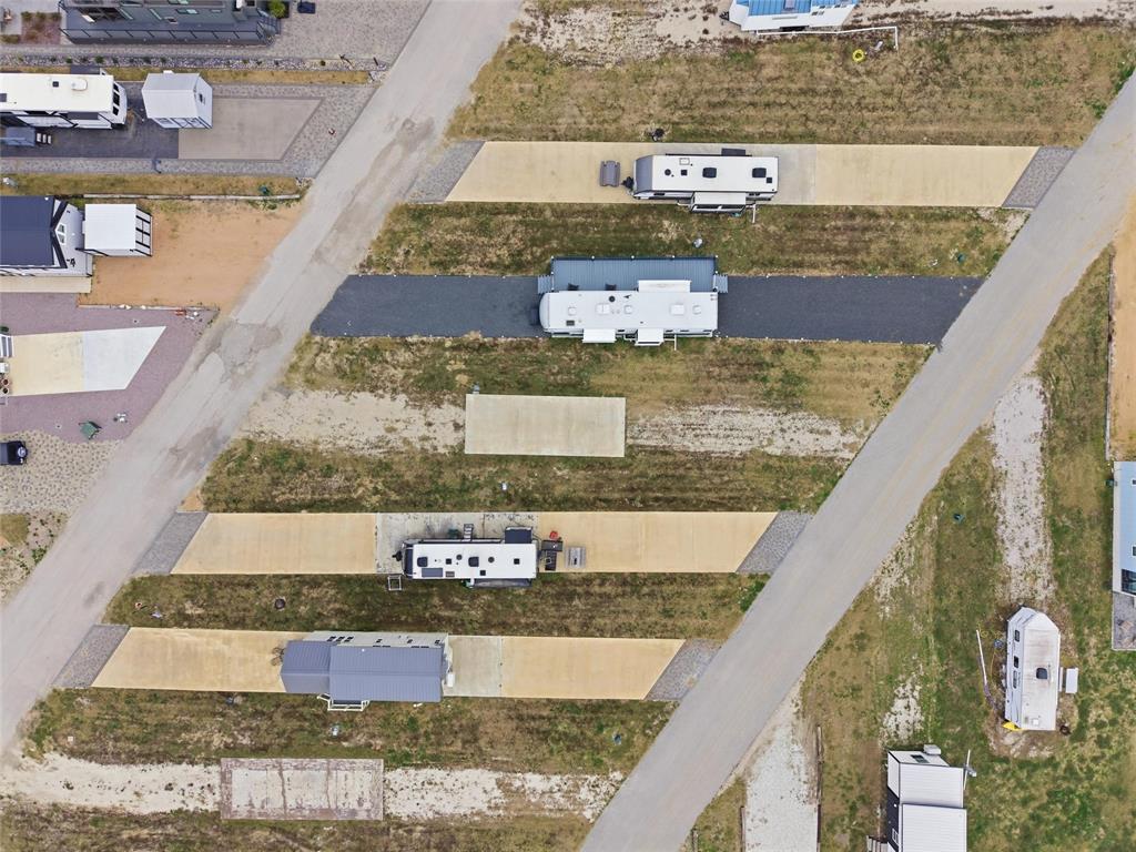 6384 Peninsula Road Kerens, TX 75144 - Photo 10 of 14 a view of a water fountain