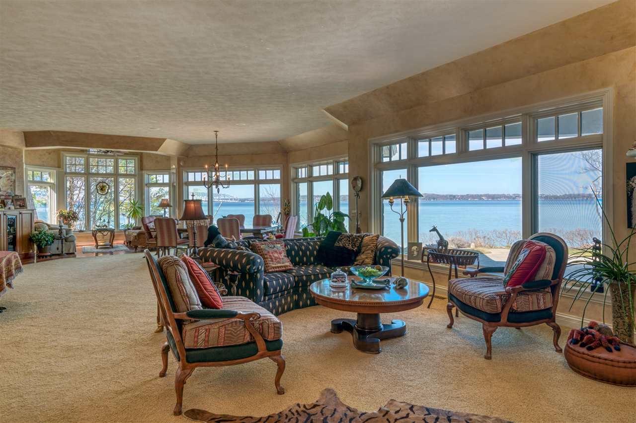 7201 Deepwater Point Road Williamsburg, MI 49690 - Photo 4 of 56 1888030-3.JPG
