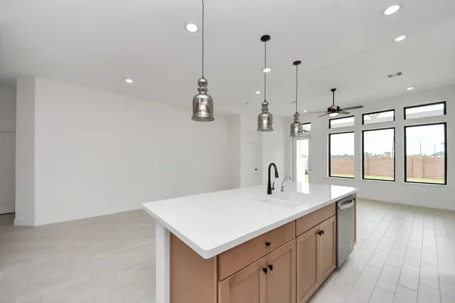 $410,685 | 10326 Water Harbor Drive, Missouri City, TX 77459