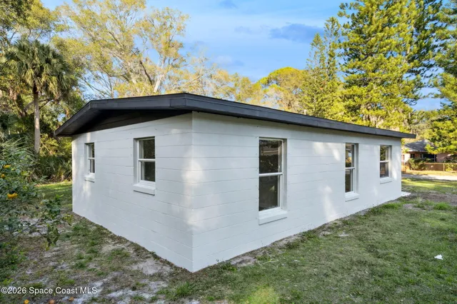 $200,000 | 2720 Pineapple Avenue, Mims, FL 32754