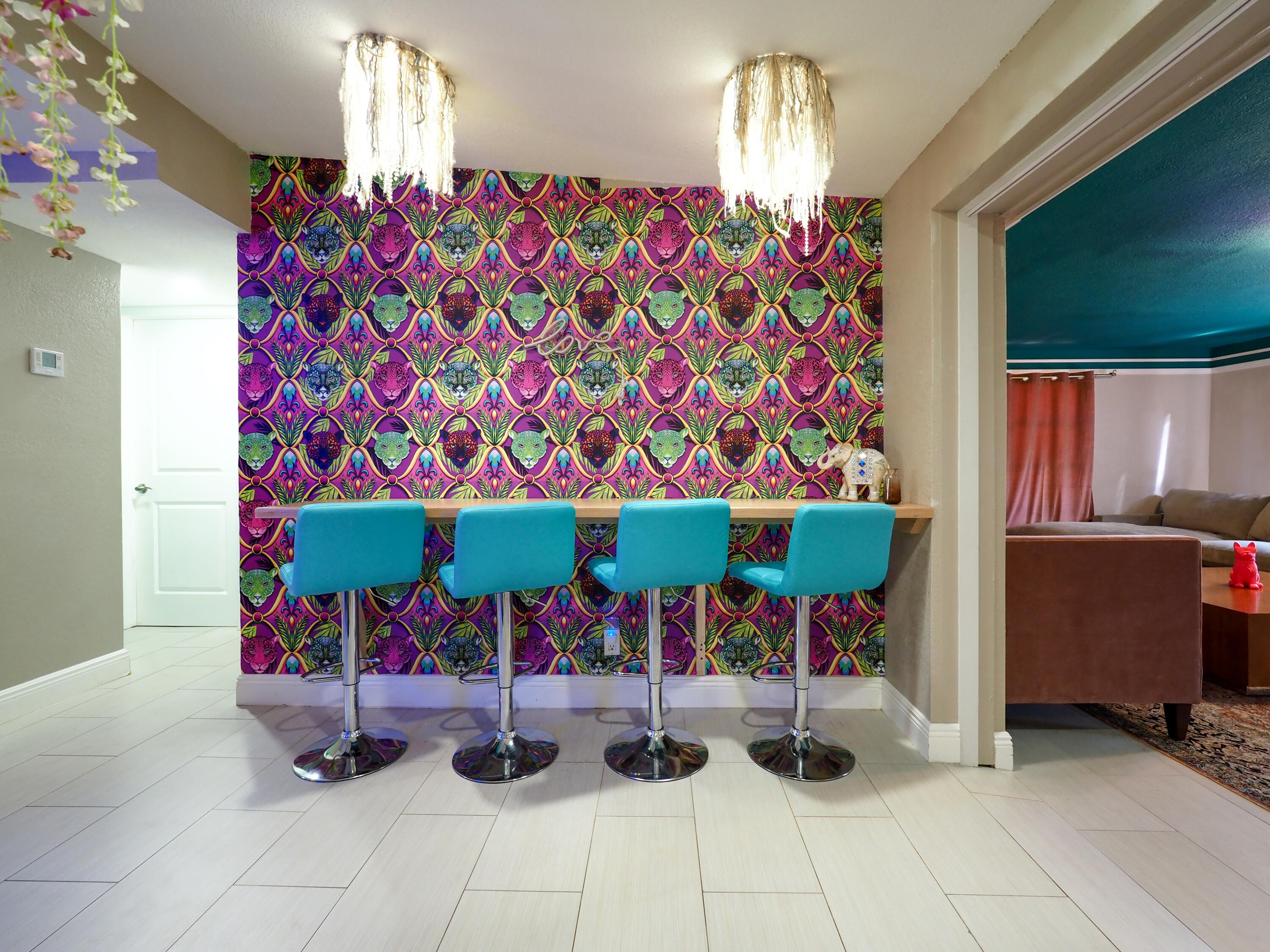 3664 Gull Road Palm Beach Gardens, FL 33410 - Photo 6 of 30 a group of people sitting in front of a store