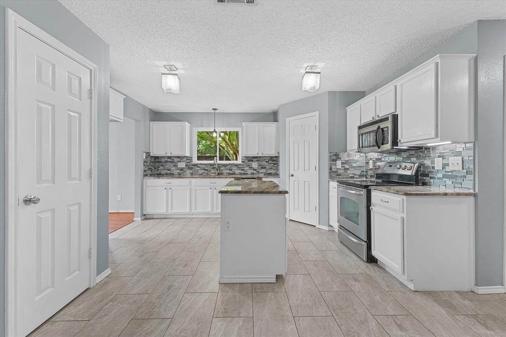4915 West Creek Road Sachse, TX 75048 - Photo 8 of 34