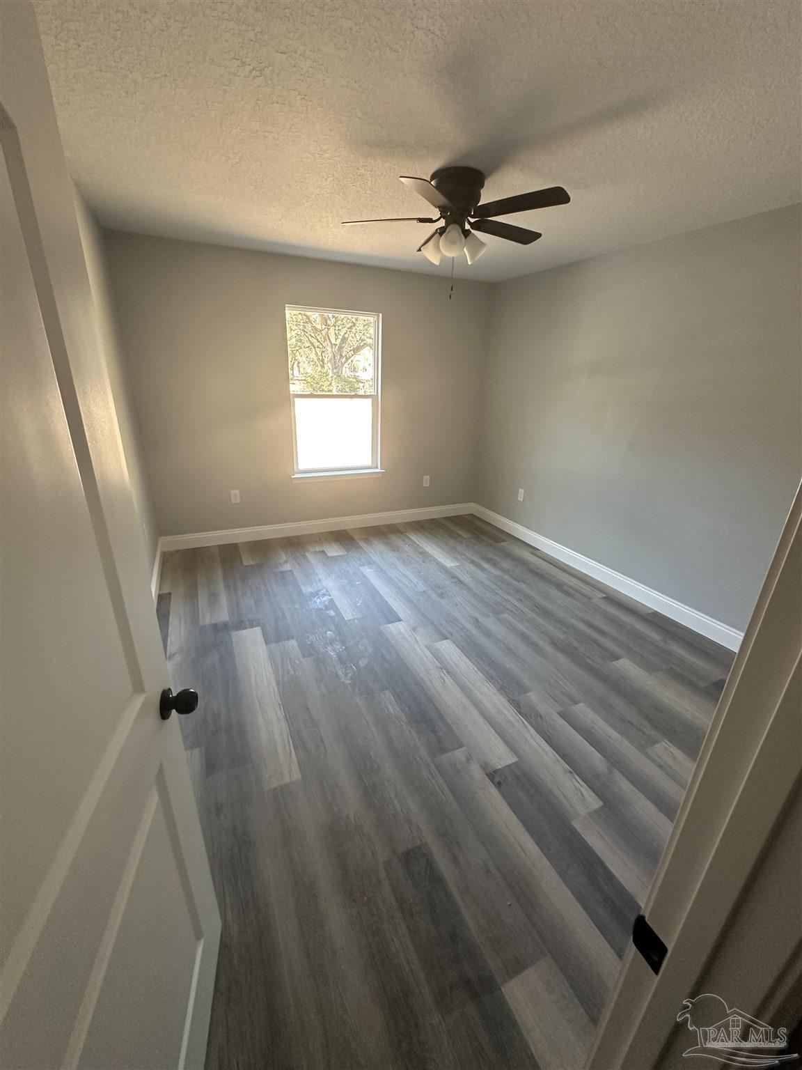 5192 Pine Berry Road Milton, FL 32583 - Photo 4 of 10 Gallery Image 4