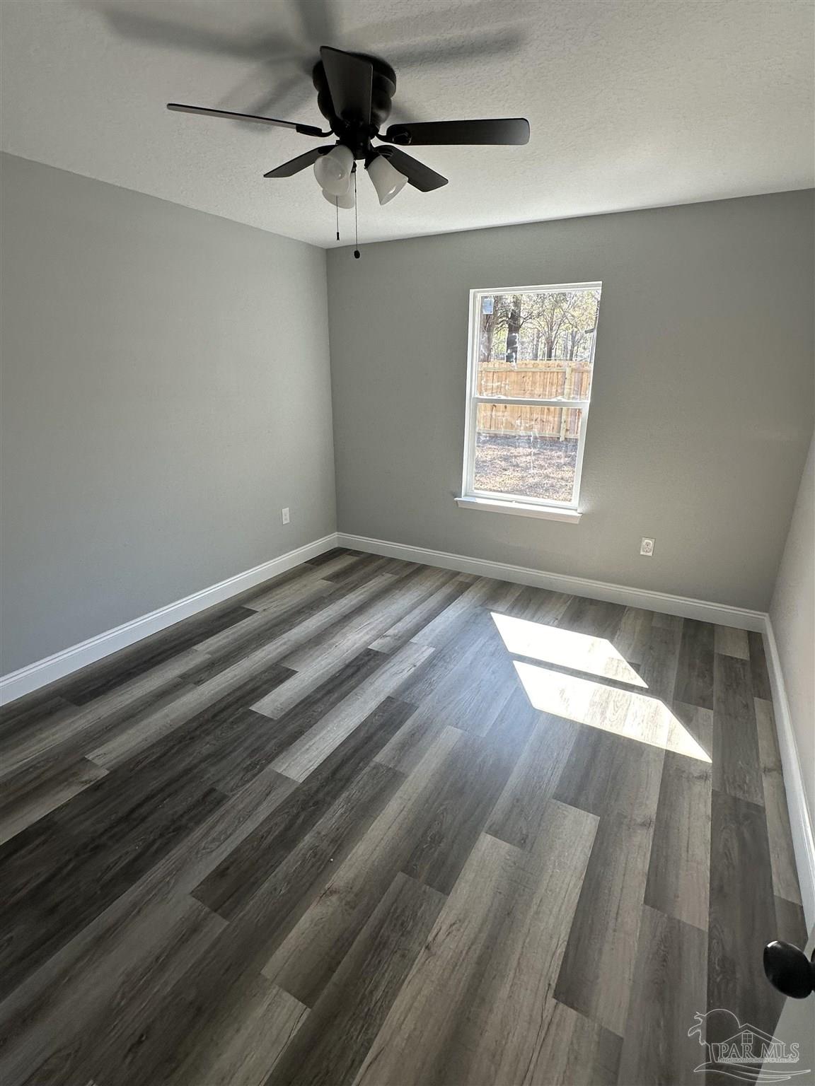 5192 Pine Berry Road Milton, FL 32583 - Photo 5 of 10 Gallery Image 5