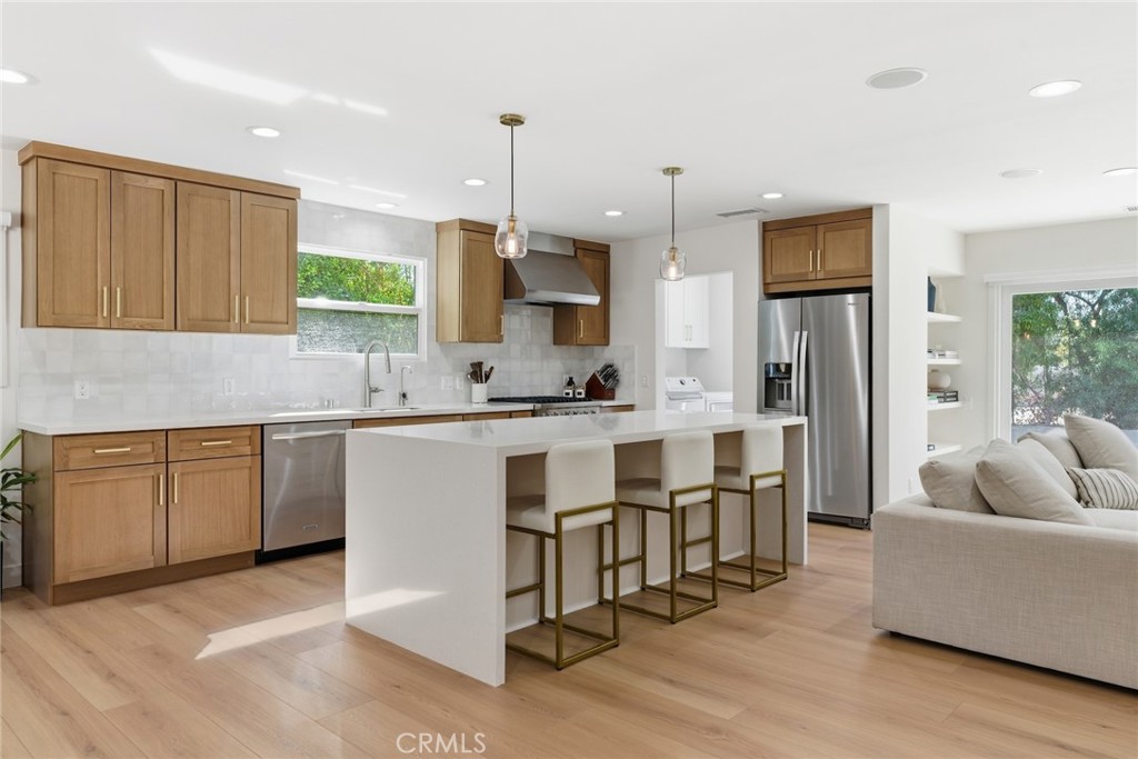 24258 Highlander Road West Hills, CA 91307 - Photo 2 of 19