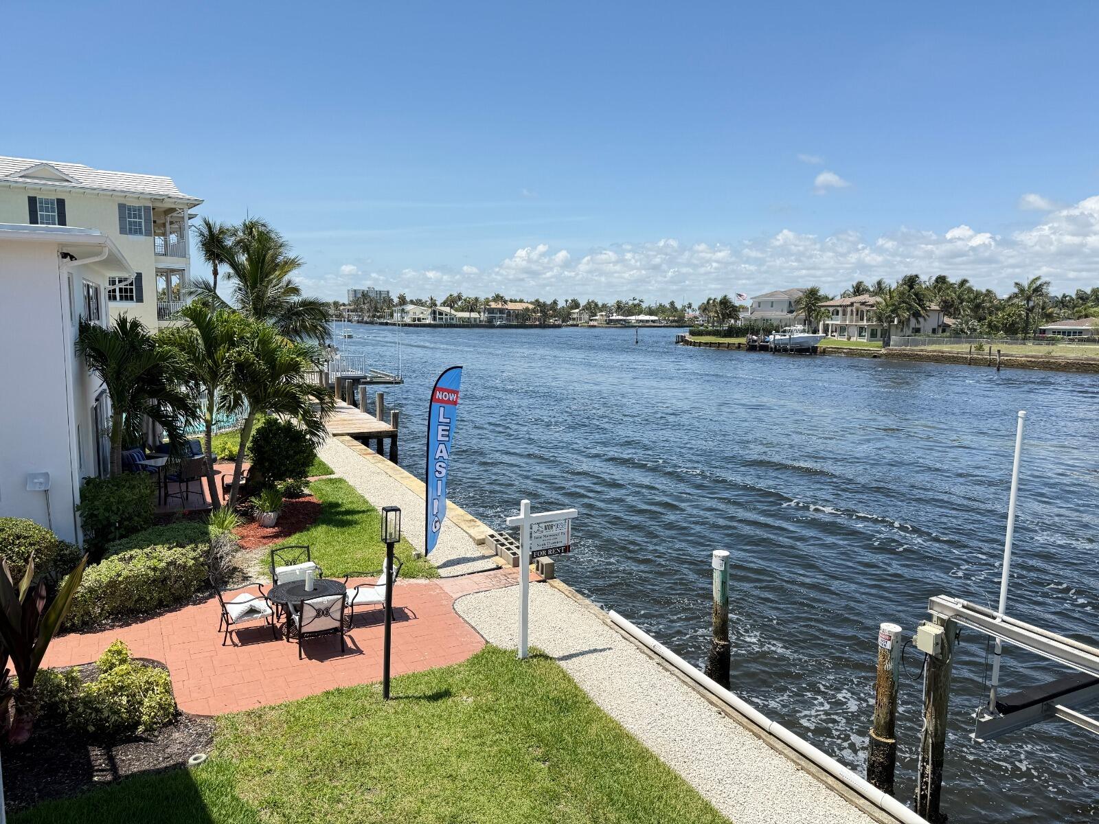 a view of a terrace with sitting area