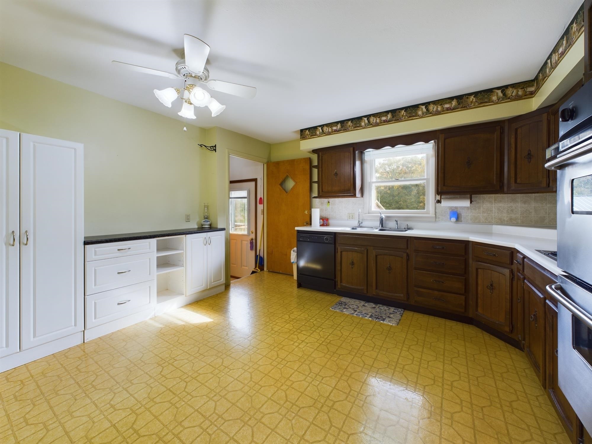 9283 South 500 West Warren, IN 46792 - Photo 21 of 36 Gallery Image 21