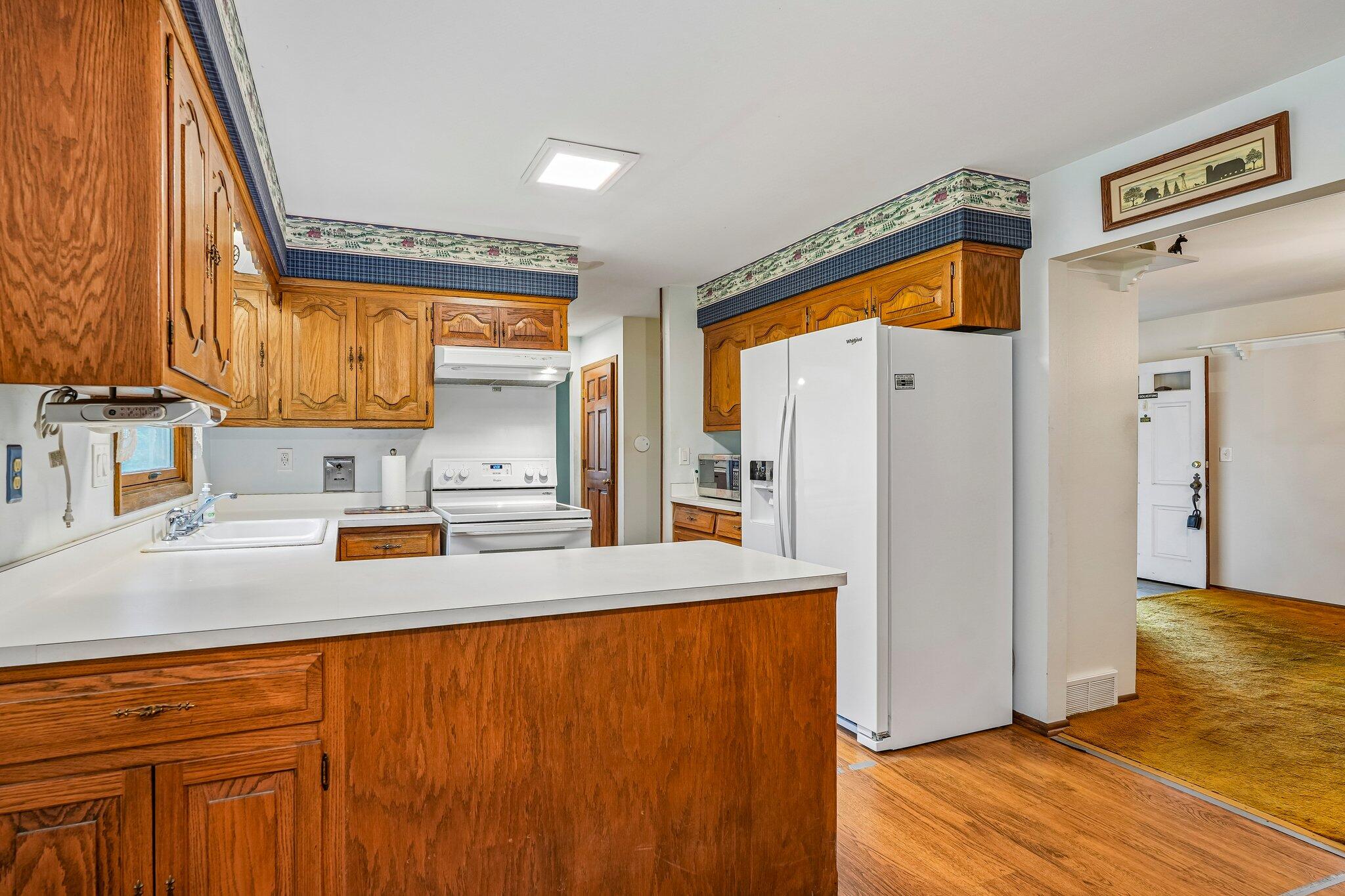 14745 Timberidge Trail Brookfield, WI 53005 - Photo 23 of 72 23-web-or-mls-Timberidge Trail-S1905-023