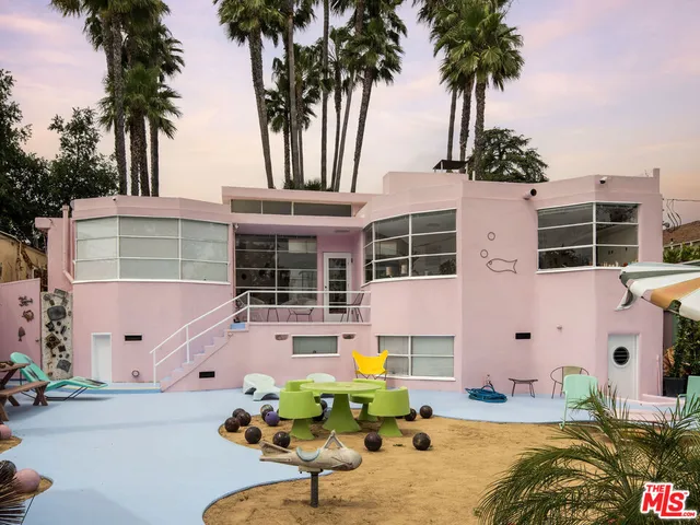 $1,695,000 | 11576 Otsego Street, North Hollywood, CA 91601