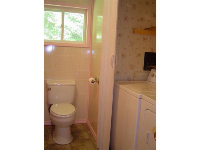 350 Christian Ridge Road Paris, ME 04281 - Photo 9 of 10 Bathroom.