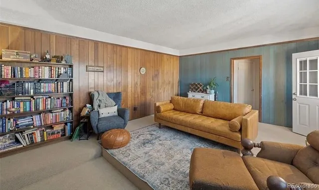 $2,195 | 1868 Northview Drive, Colorado Springs, CO 80909