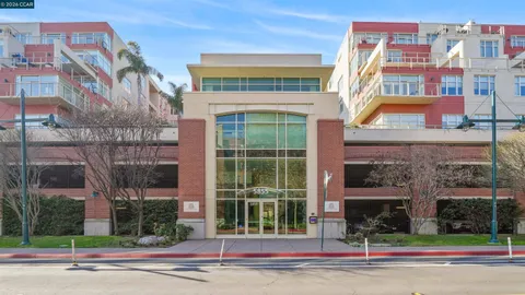 $625,000 | 5855 Horton Street, Unit 526, Emeryville, CA 94608