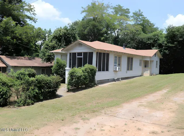 $95,000 | 519-521 Rigby Street, Vicksburg, MS 39180