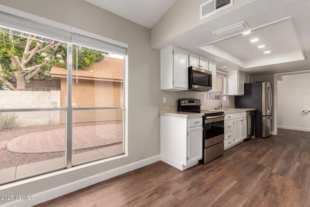 $2,550 | 1616 North Calle Circle, Chandler, AZ 85224