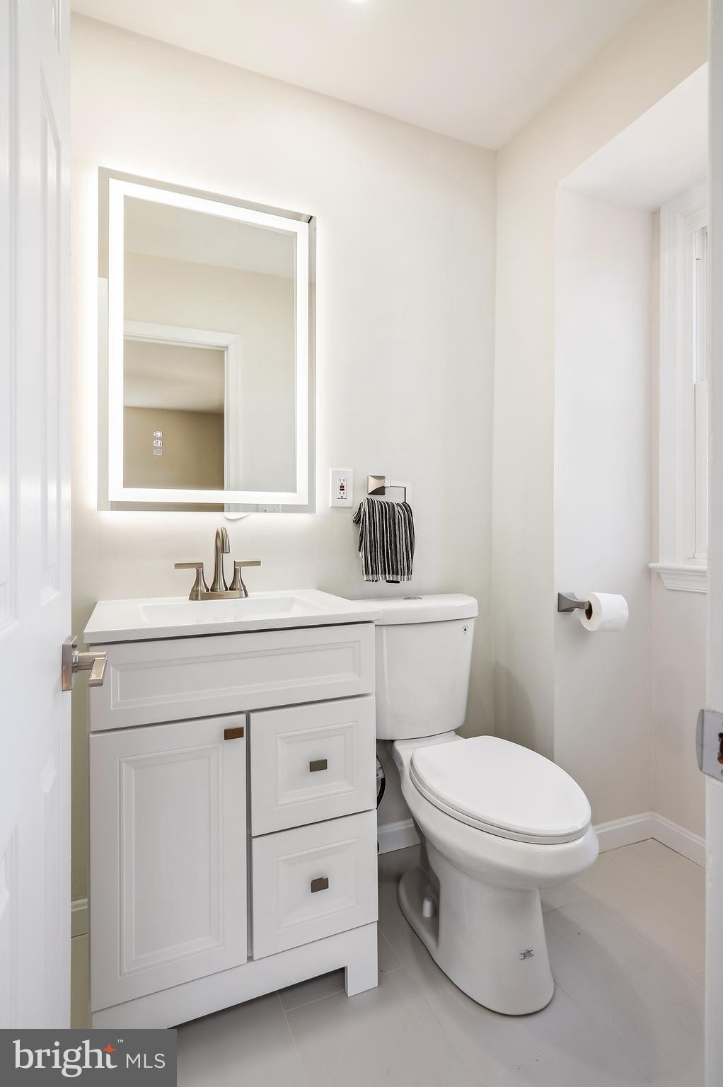 1398 Kimblewick Road Potomac, MD 20854 - Photo 51 of 65