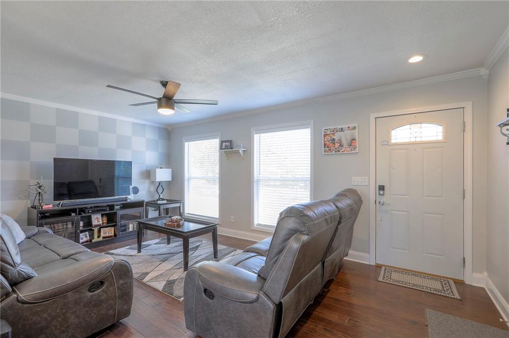 1521 Lexington Road Pleasant Hill, MO 64080 - Photo 5 of 29