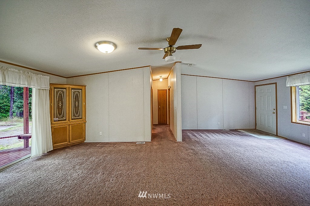 13556 Carney Lake Road Southwest Port Orchard, WA 98367 - Photo 11 of 25 Gallery Image 11