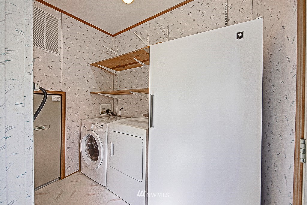 13556 Carney Lake Road Southwest Port Orchard, WA 98367 - Photo 17 of 25 Gallery Image 17