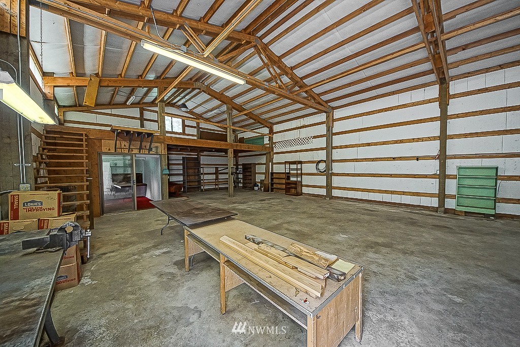 13556 Carney Lake Road Southwest Port Orchard, WA 98367 - Photo 5 of 25 Gallery Image 5