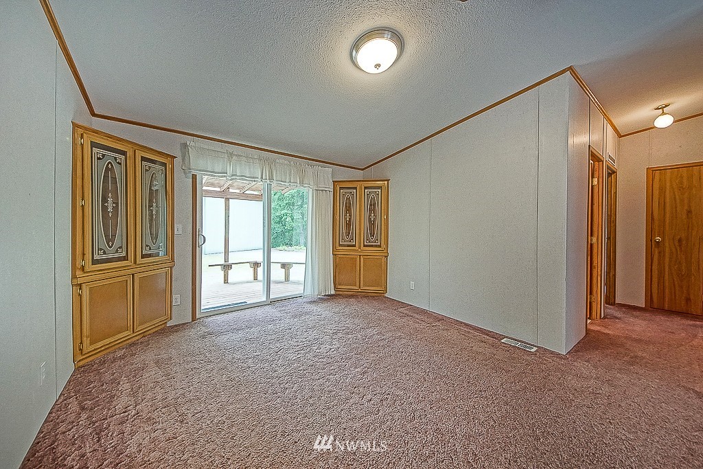 13556 Carney Lake Road Southwest Port Orchard, WA 98367 - Photo 10 of 25 Gallery Image 10