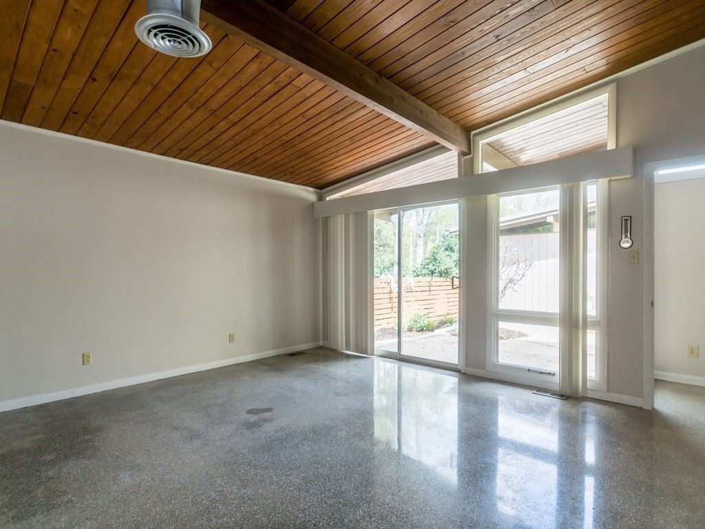 3612 Anclote Place Raleigh, NC 27607 - Photo 13 of 25 Photo 13