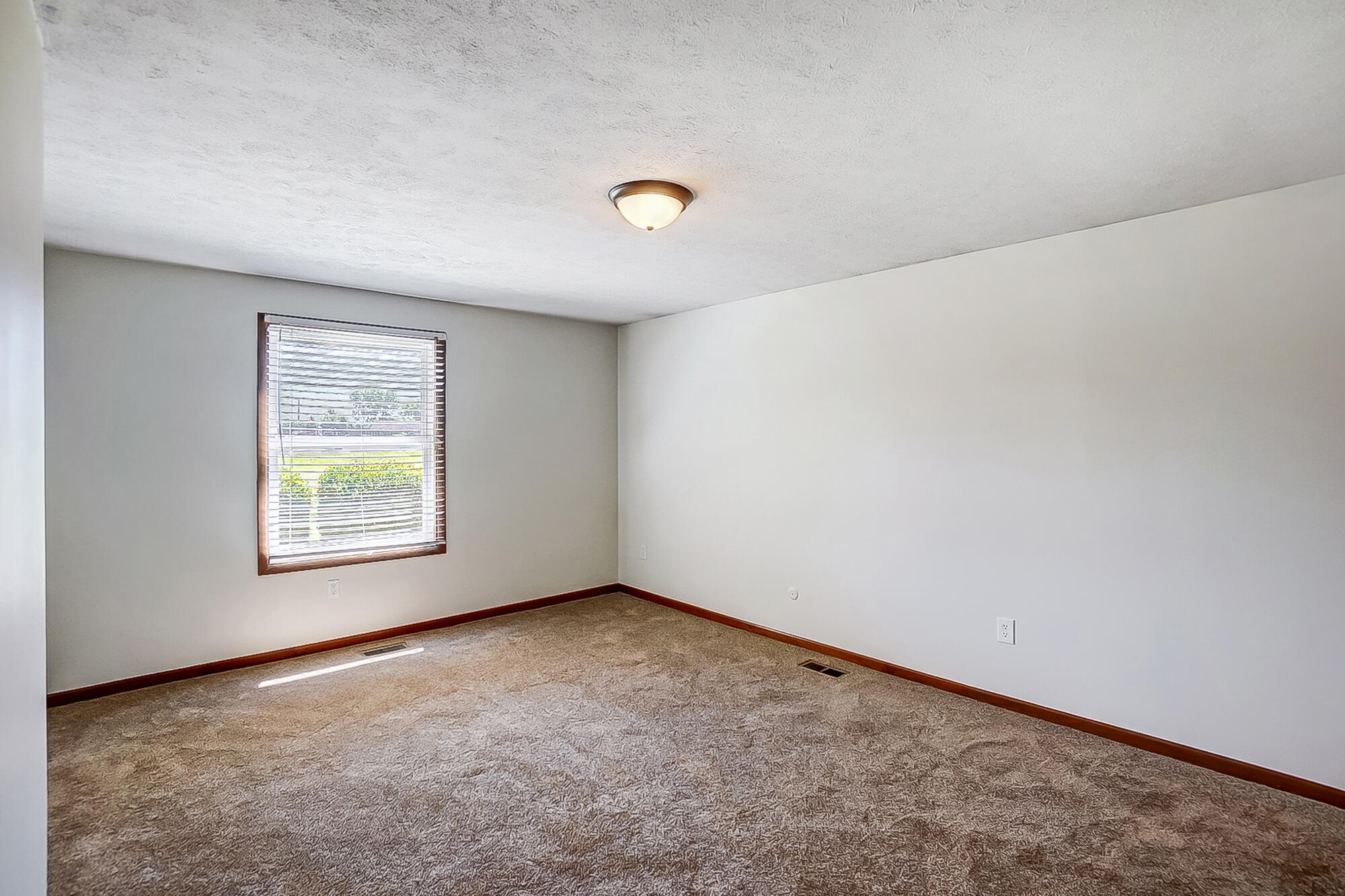 3671 Springfield Jamestown Road Springfield, OH 45502 - Photo 22 of 31
