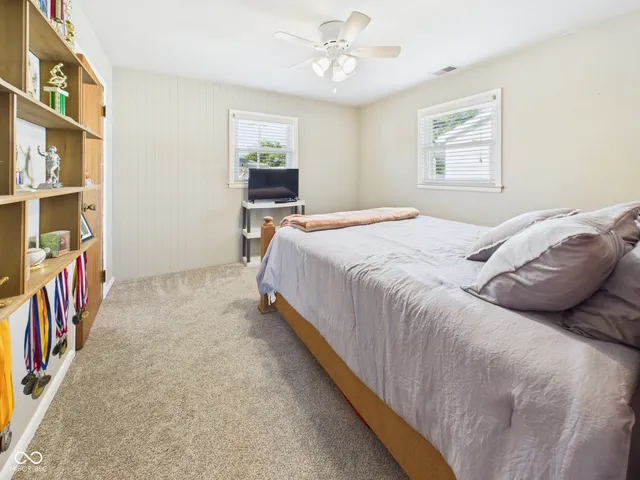 $249,900 | 407 South Walnut Street, New Castle, IN 47362