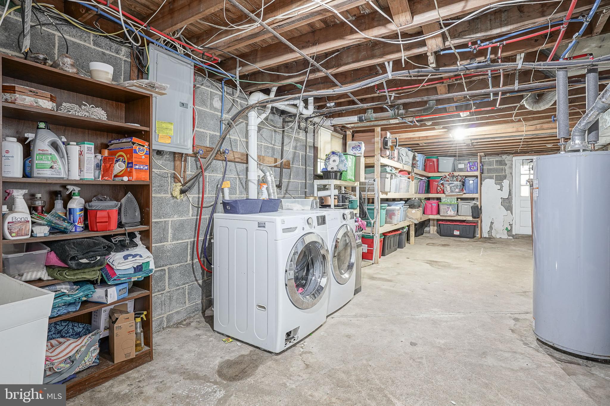 47 Bryant Road Blackwood, NJ 08012 - Photo 17 of 21 a utility room with dryer and washer