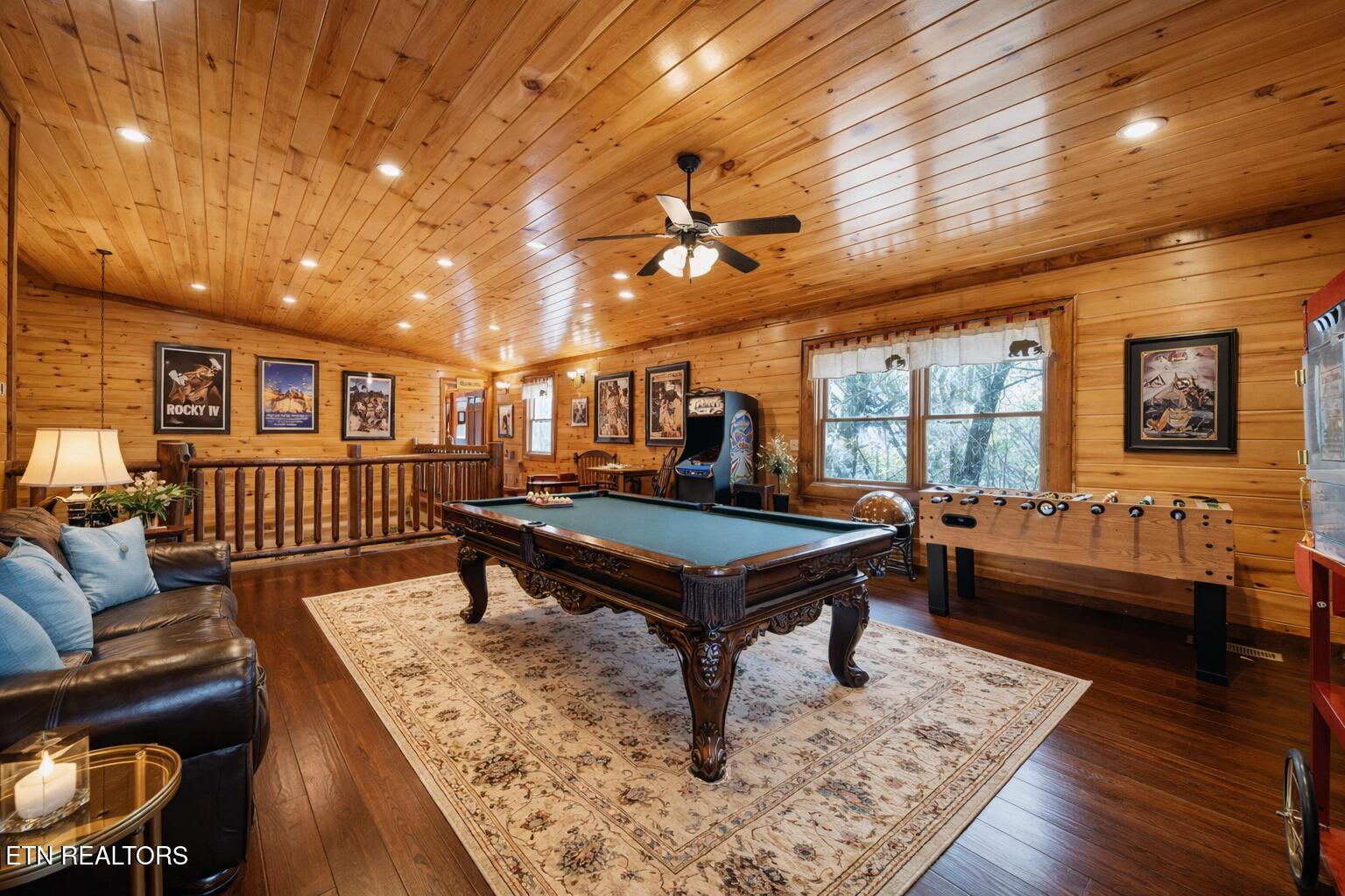225 Amet Way Cosby, TN 37722 - Photo 22 of 26 Game Room Loft area 225 Amet Way Cosby T