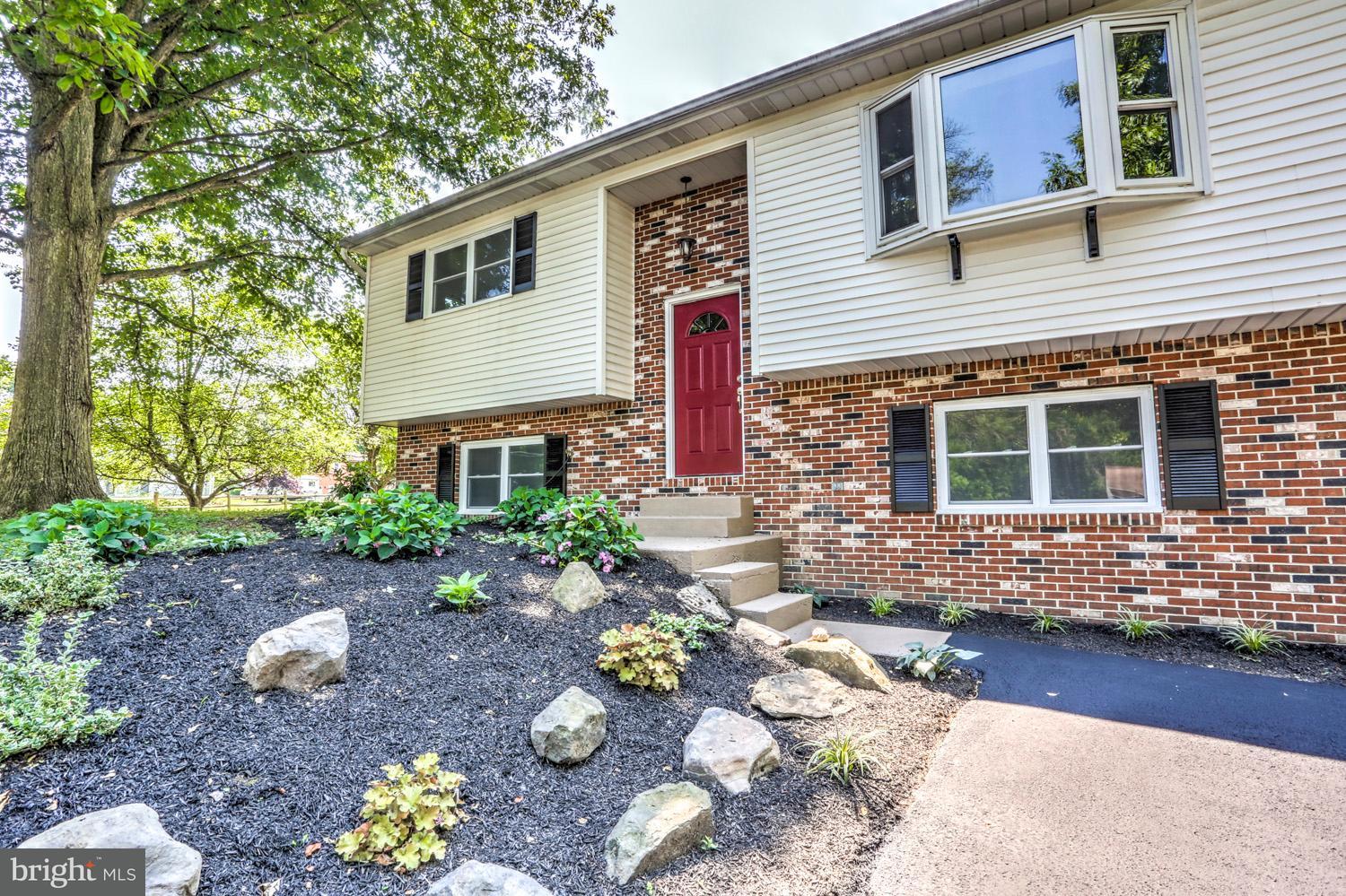 5240 Bossler Road Elizabethtown, PA 17022 - Photo 1 of 37 Gallery Image 1