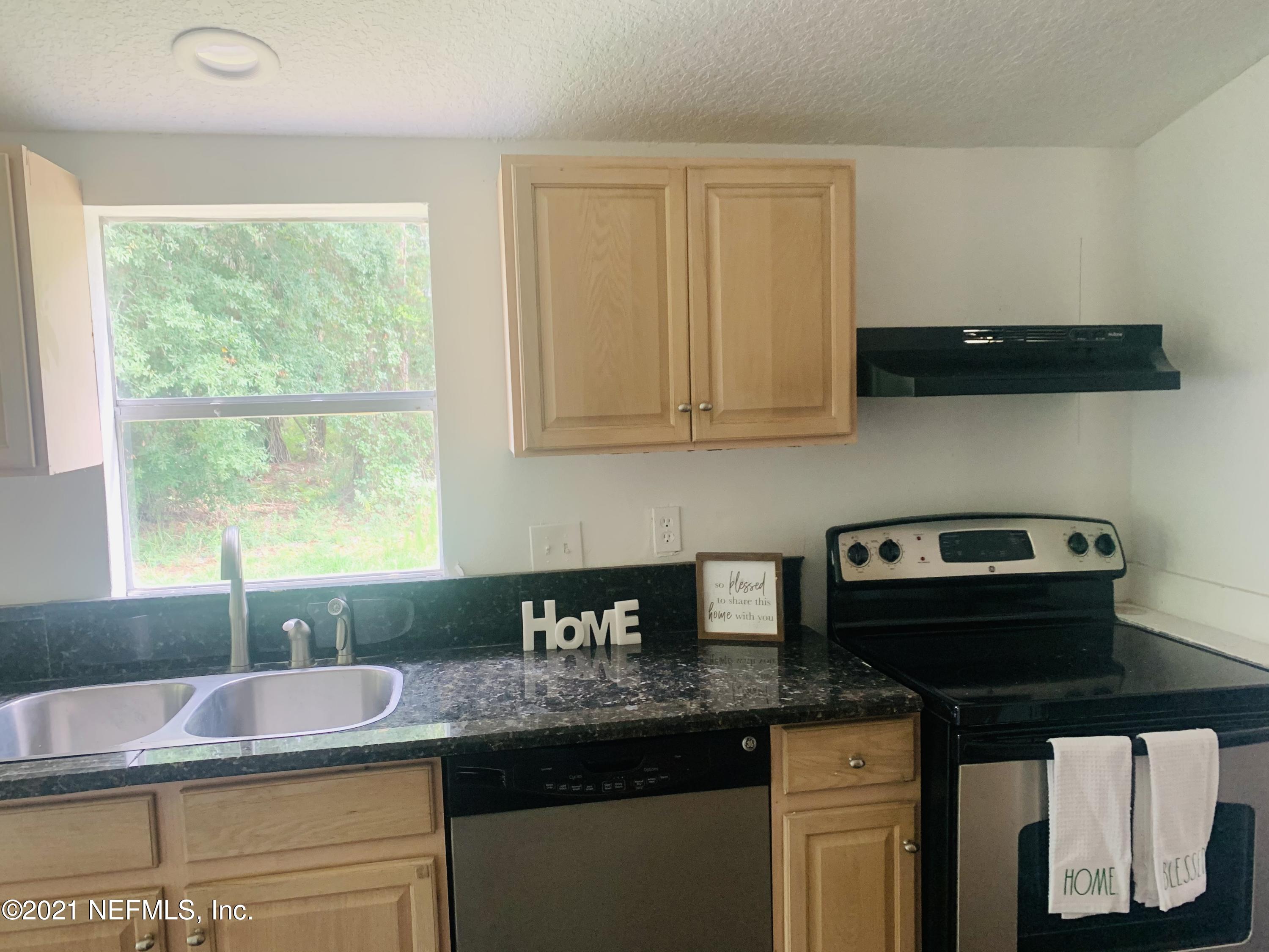 2497 Cortez Road Jacksonville, FL 32246 - Photo 4 of 23 IMG-0913