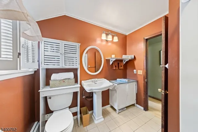 $425,000 | 35 Seneca Trail, Sparta, NJ 07871