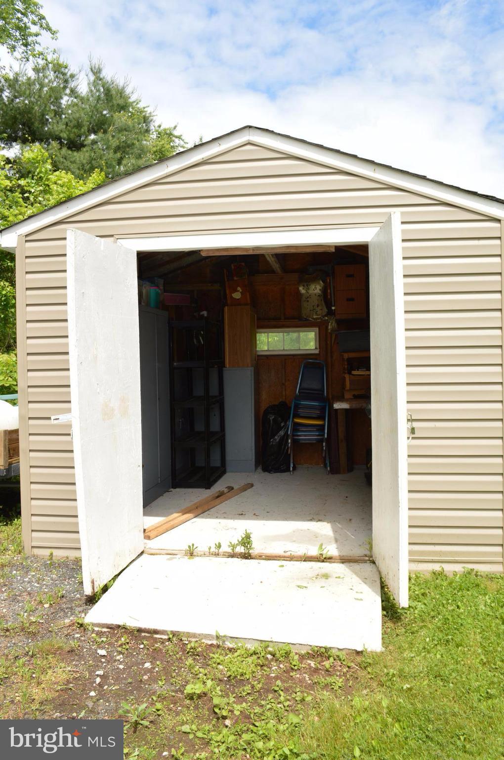 3320 Dublin Road Darlington, MD 21034 - Photo 17 of 18 12 x 12 shed with concrete floor