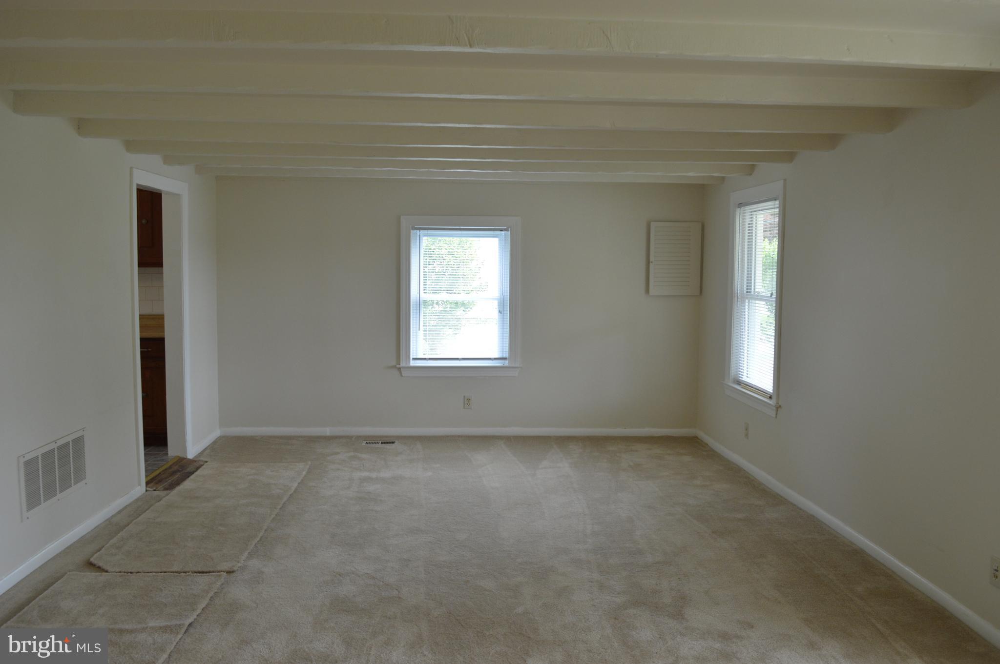 3320 Dublin Road Darlington, MD 21034 - Photo 7 of 18 REAL exposed beams