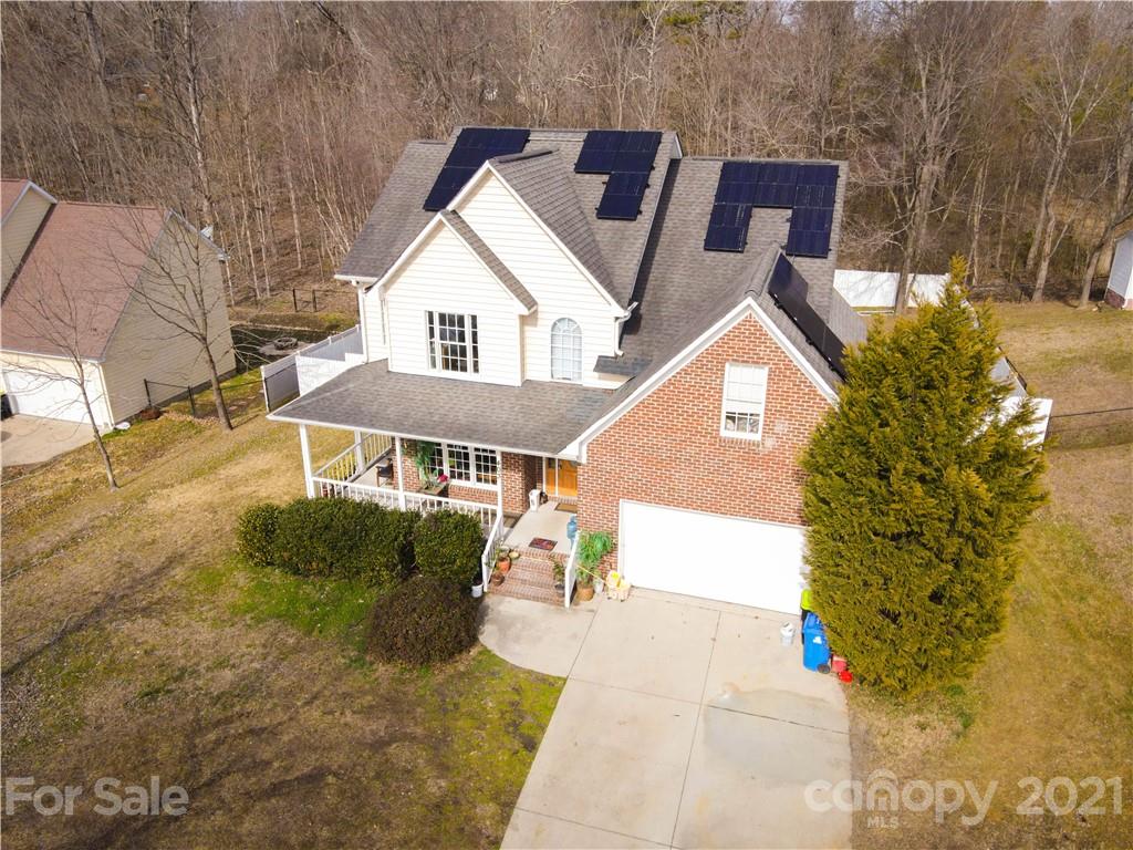403 Beech Ridge Road Thomasville, NC 27360 - Photo 2 of 17 Gallery Image 2