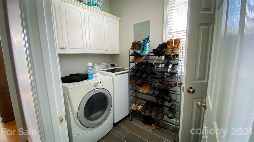 403 Beech Ridge Road Thomasville, NC 27360 - Photo 14 of 17 Gallery Image 14