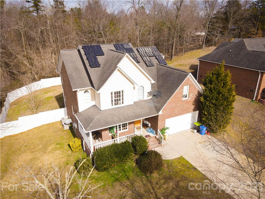 403 Beech Ridge Road Thomasville, NC 27360 - Photo 5 of 17 Gallery Image 5
