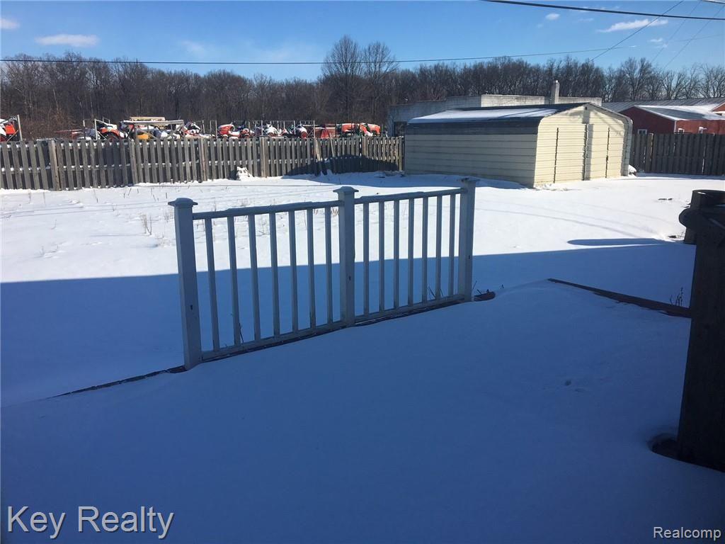 11868 Grafton Road Carleton, MI 48117 - Photo 25 of 27
