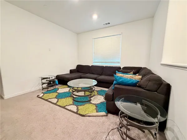 $600,000 | 16584 Poppy Seed Lane, Fontana, CA 92336