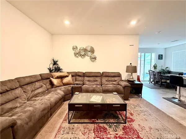 $600,000 | 16584 Poppy Seed Lane, Fontana, CA 92336