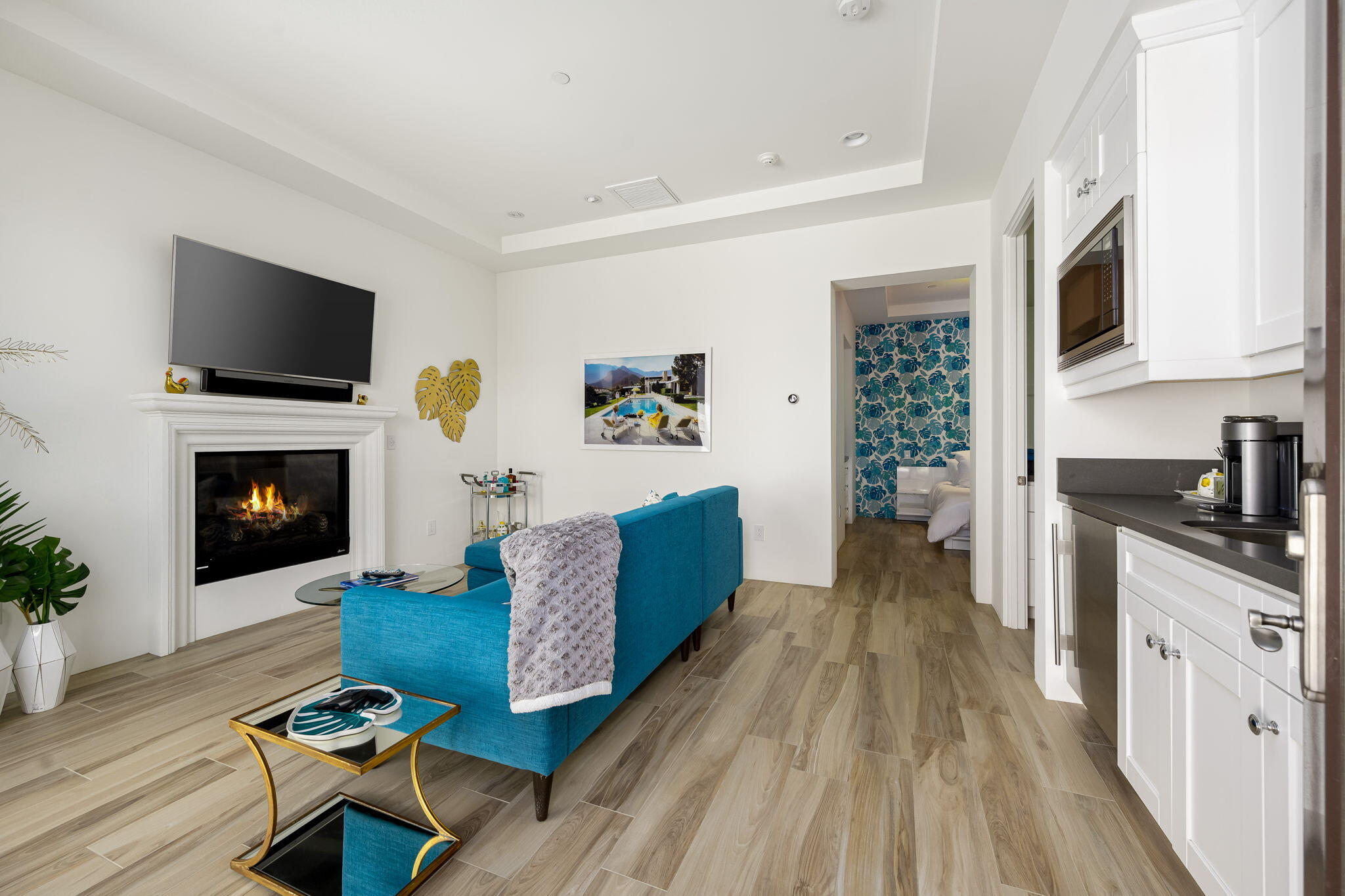 59805 Seville La Quinta, CA 92253 - Photo 44 of 61 a living room with furniture and a fireplace