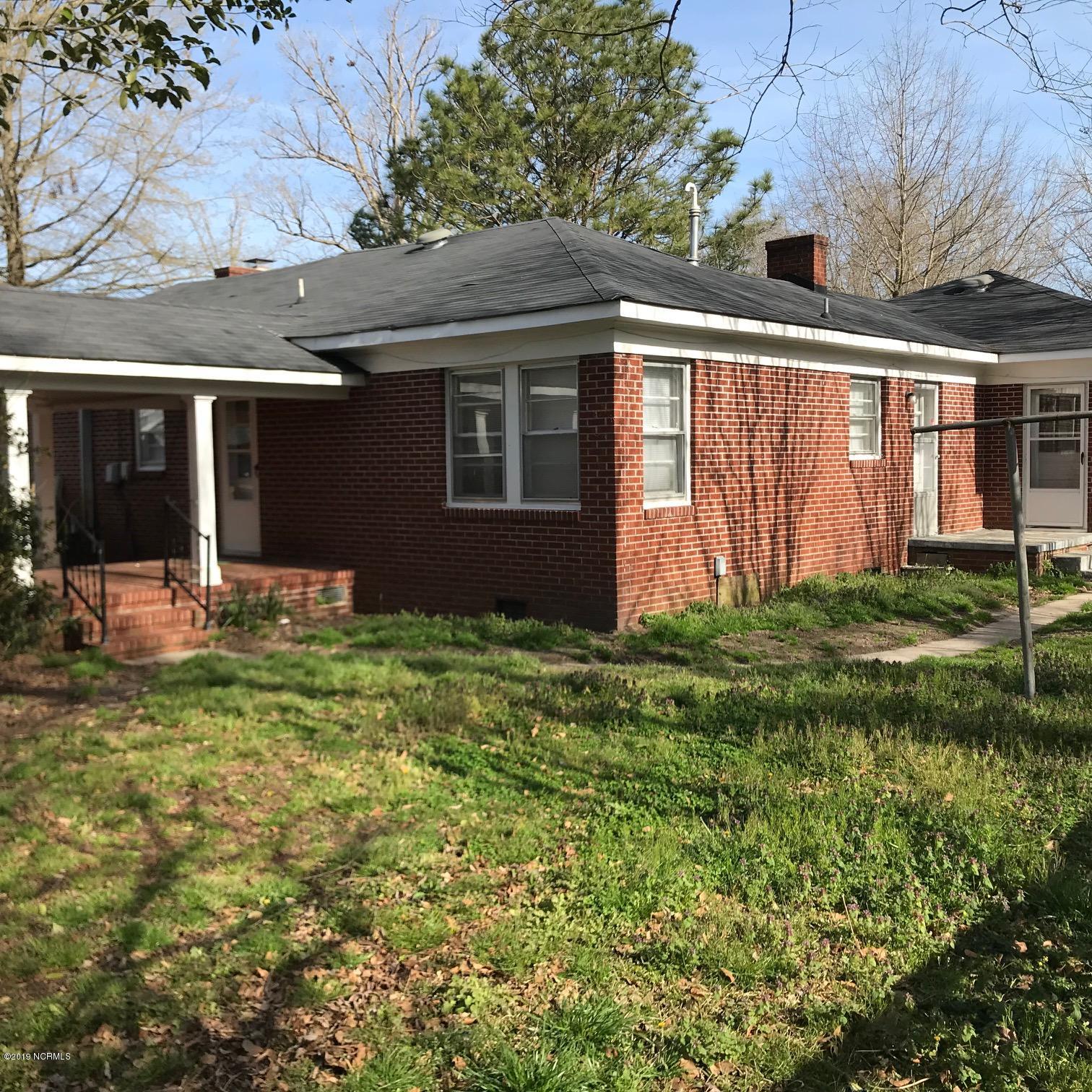 360 East 3rd Street Ayden, NC 28513 - Photo 3 of 11 360rear