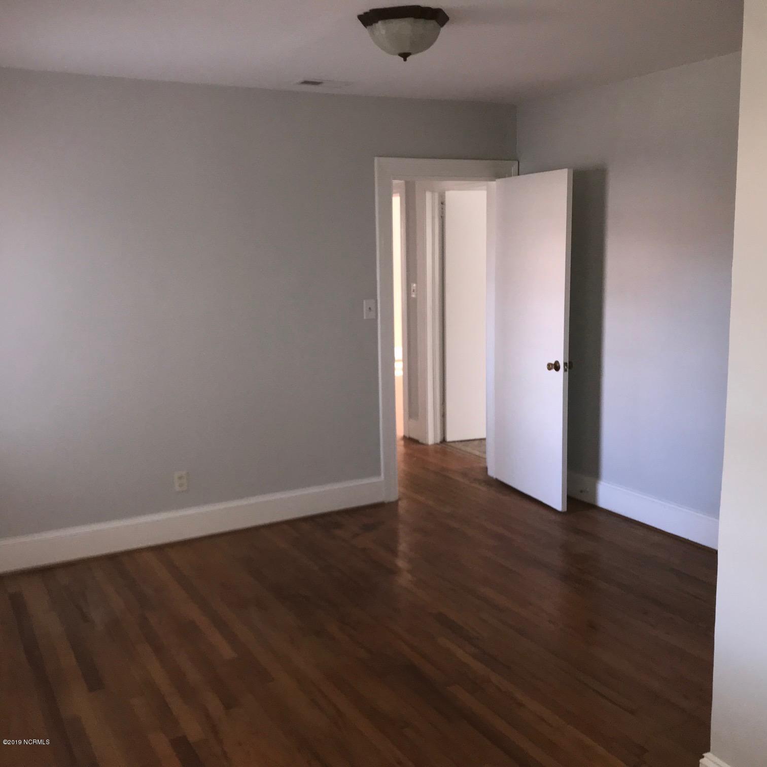 360 East 3rd Street Ayden, NC 28513 - Photo 7 of 11 360BR