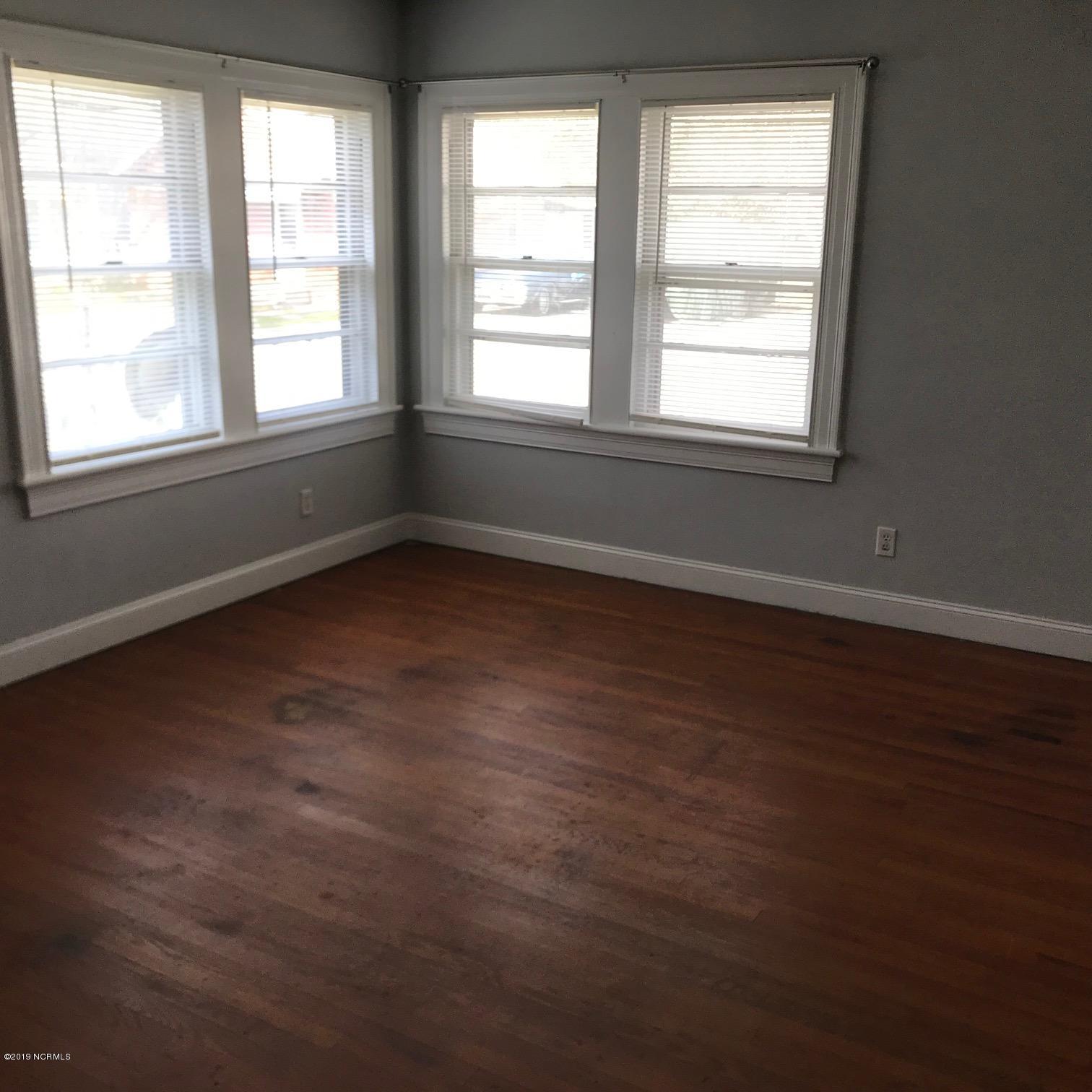 360 East 3rd Street Ayden, NC 28513 - Photo 8 of 11 360BR2