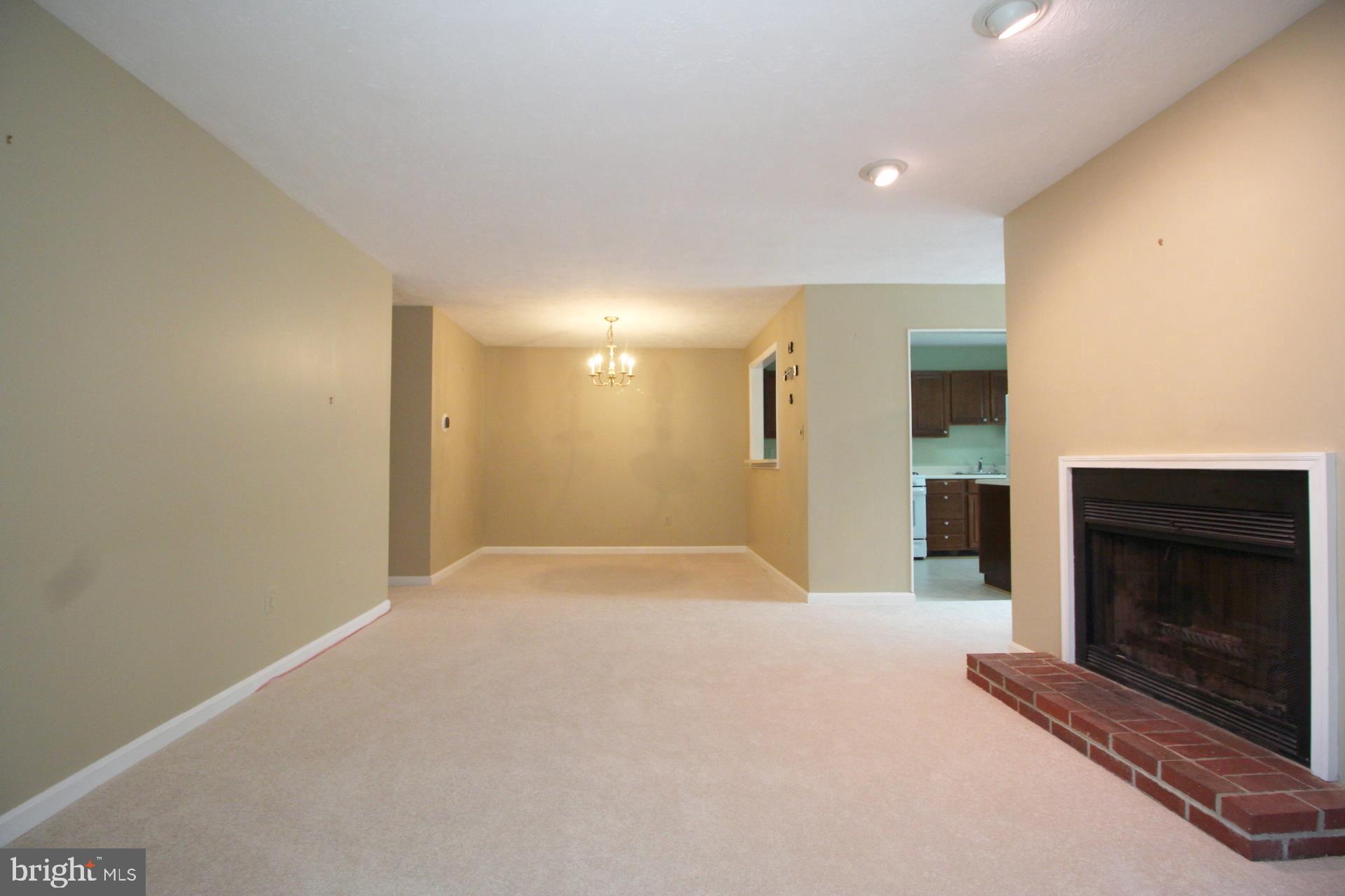 10118 Oakton Terrace Road, Unit 10118 Oakton, VA 22124 - Photo 12 of 27