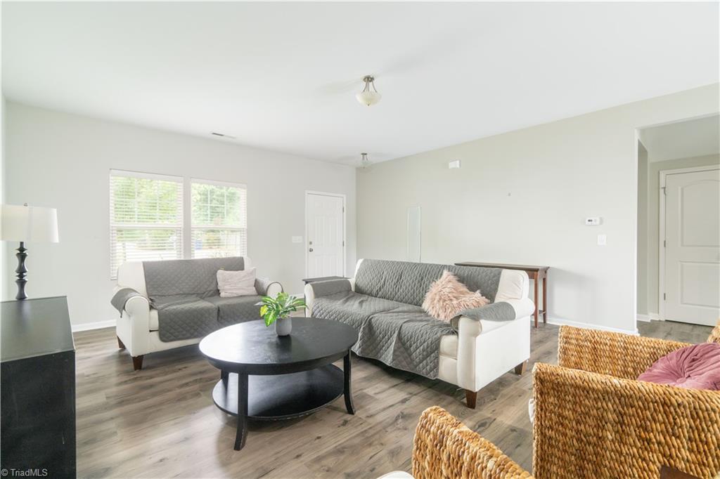 789 Polo Road Winston-Salem, NC 27106 - Photo 5 of 30 Gallery Image 5