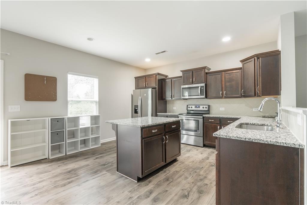 789 Polo Road Winston-Salem, NC 27106 - Photo 6 of 30 Gallery Image 6