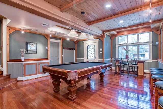 $895,000 | 29 Rattle Hill Road, Southampton, MA 01073