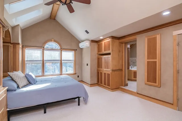 $895,000 | 29 Rattle Hill Road, Southampton, MA 01073